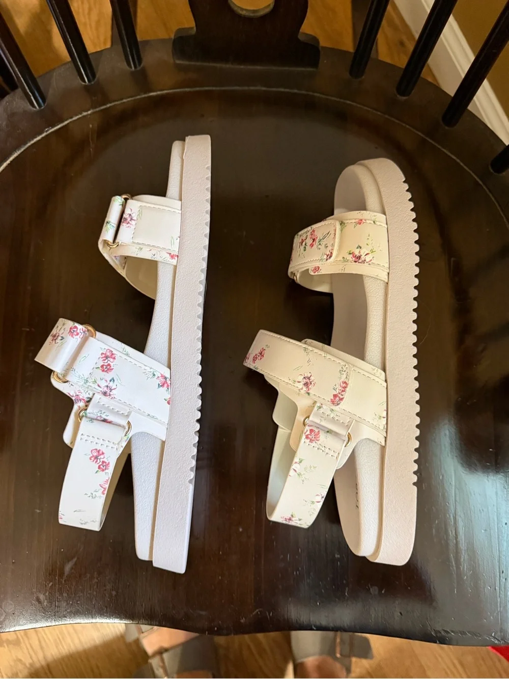 TOP Moda Alaskan Flat Sandals